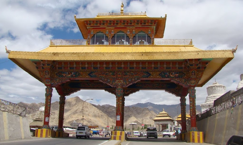 leh_city_entrance.JPG