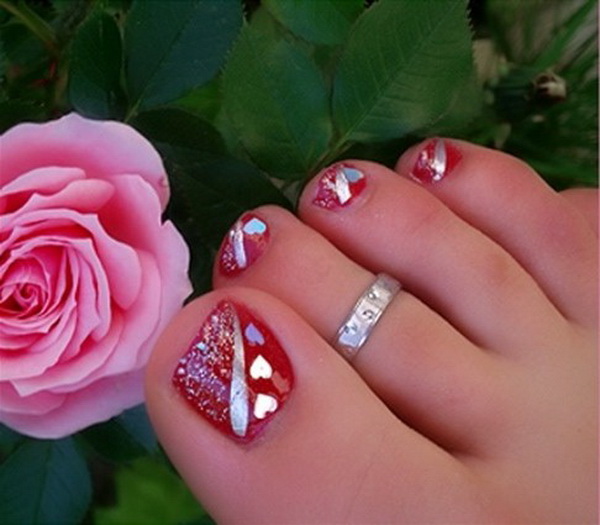 Toe-Nail-Art-Designs-for-Christmas-2012_05.jpg