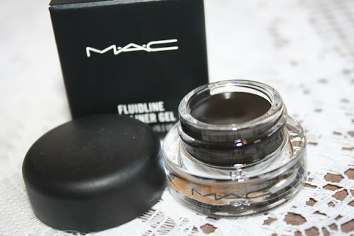 eyeliner-mac-blacktrack-gel-liner--large-msg-132820798192.jpg