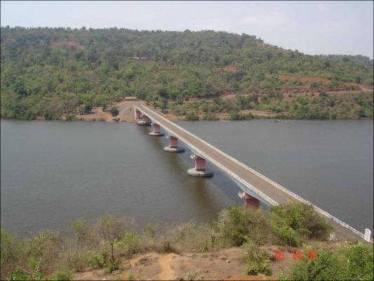jaigad_Creek.jpg