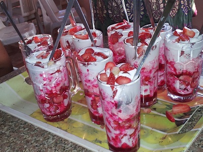 strawberry with cream_0.jpg