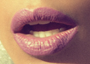 purple-lipsticvk.jpg