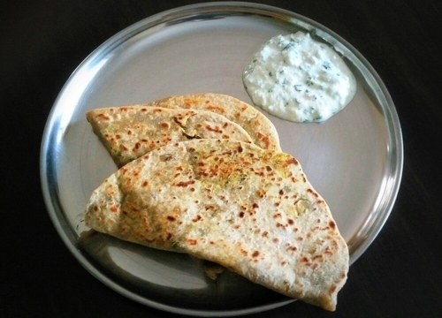 Mung stuffed paratha.jpg