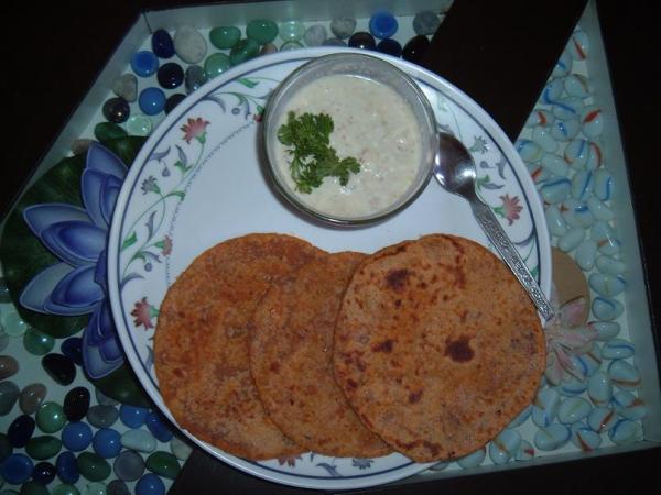 cheeji paratha-rayataa. 001.JPG