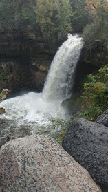 MN water fall.jpg