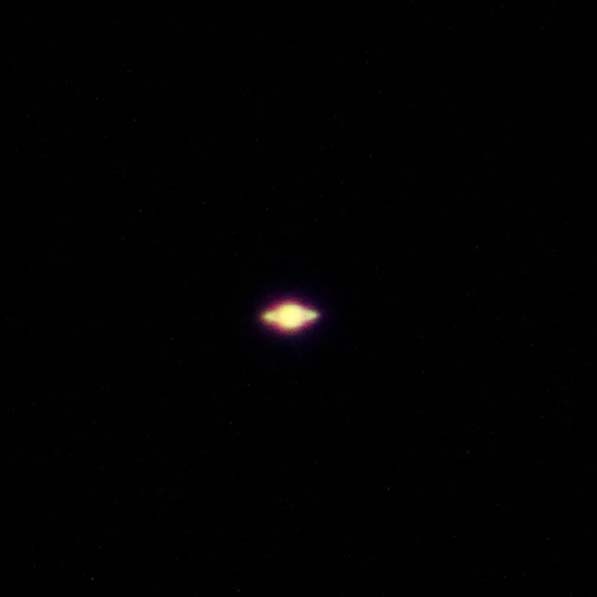 Saturn_rings.jpg