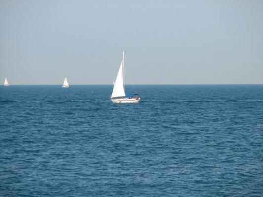 Lake_Michigan_Chicago.jpg