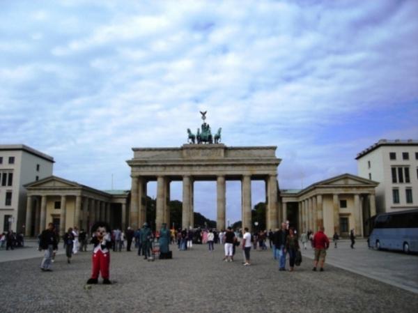 The Brandenburg Gate..JPG