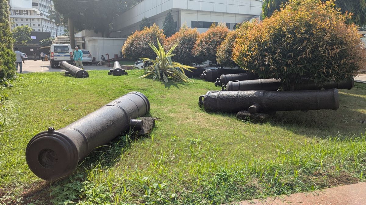 07. Inside Mantralay.jpg