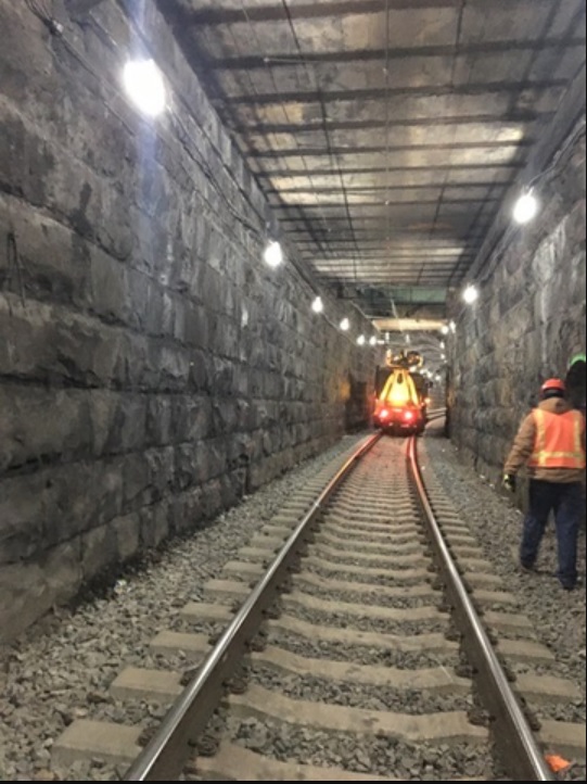 Tunnel meme.jpg