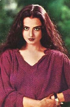 4000b55eabd742efe43e548896b851f2--late-birthday-vintage-bollywood.jpg