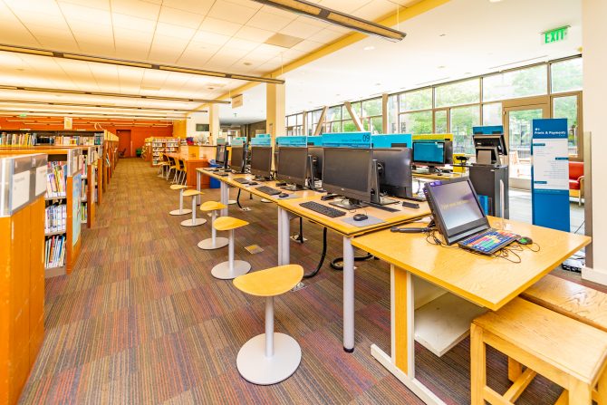 Cupertino-Library-Downstairs-Childrens-Computers-670x447.jpg