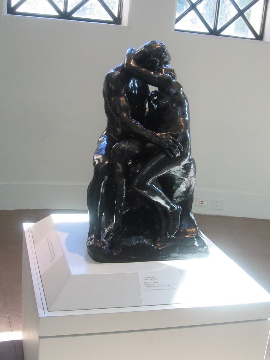 the kiss.jpg